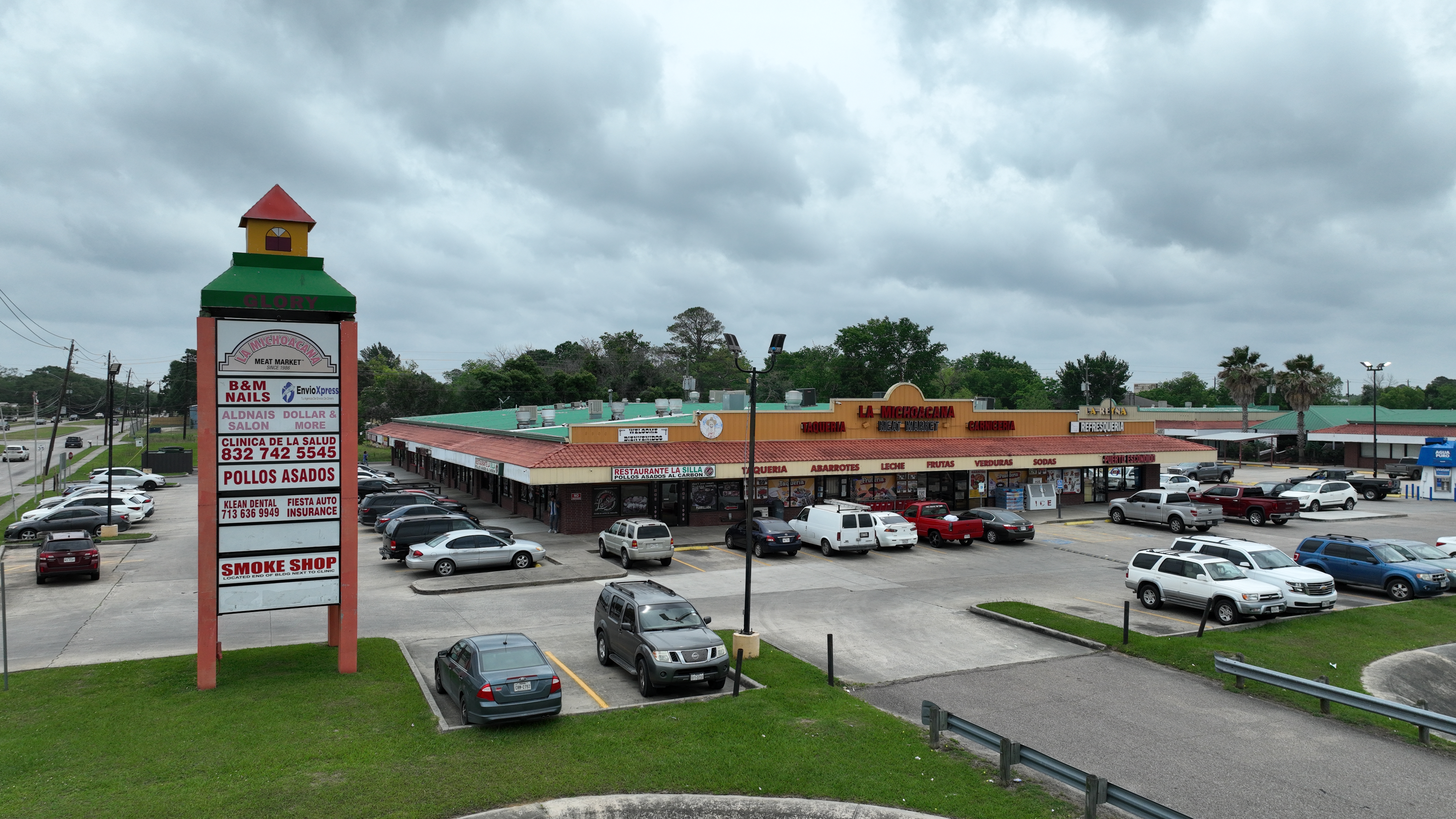 8500-8510 Almeda Genoa Rd
