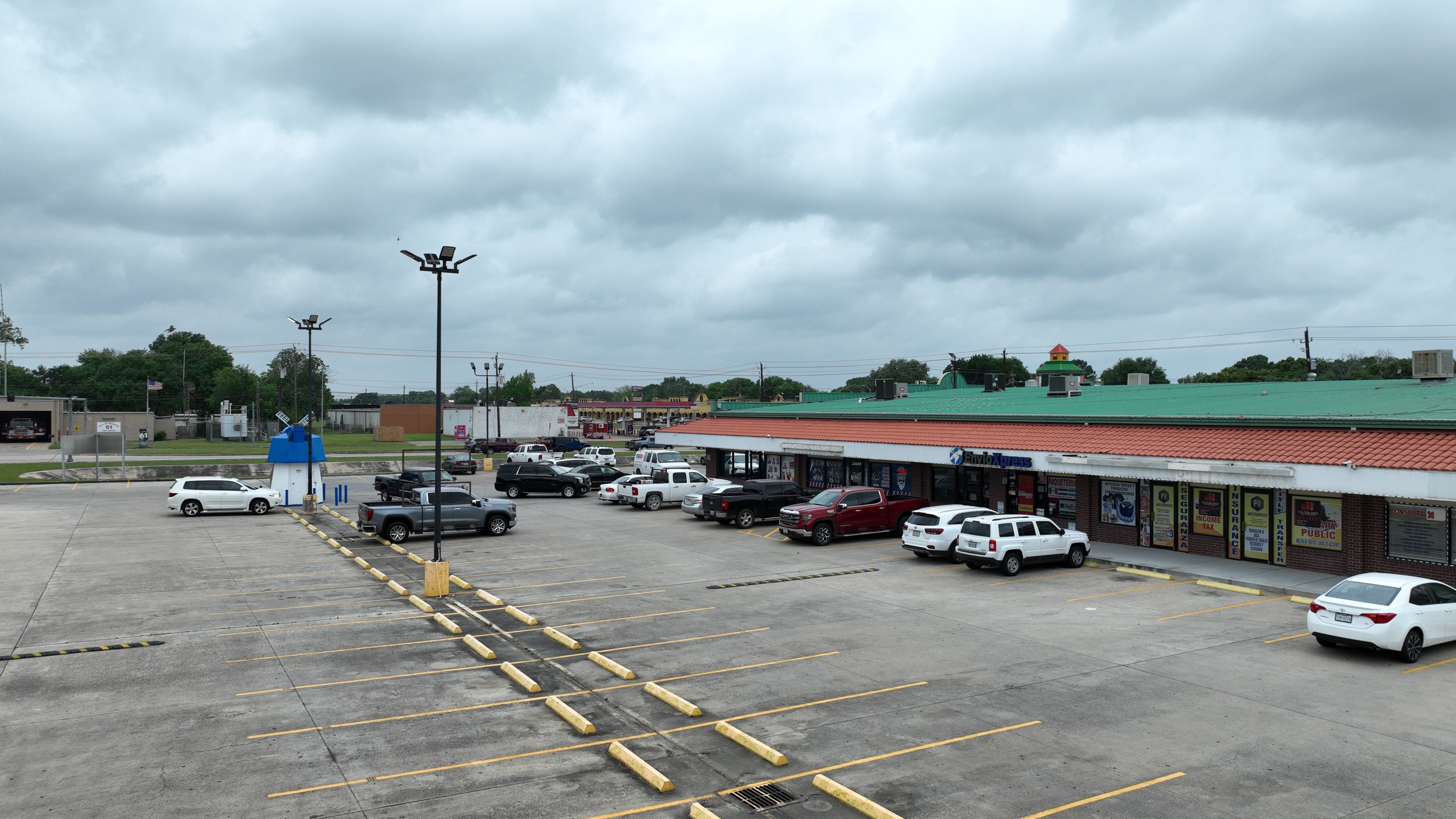 8500-8510 Almeda Genoa Rd