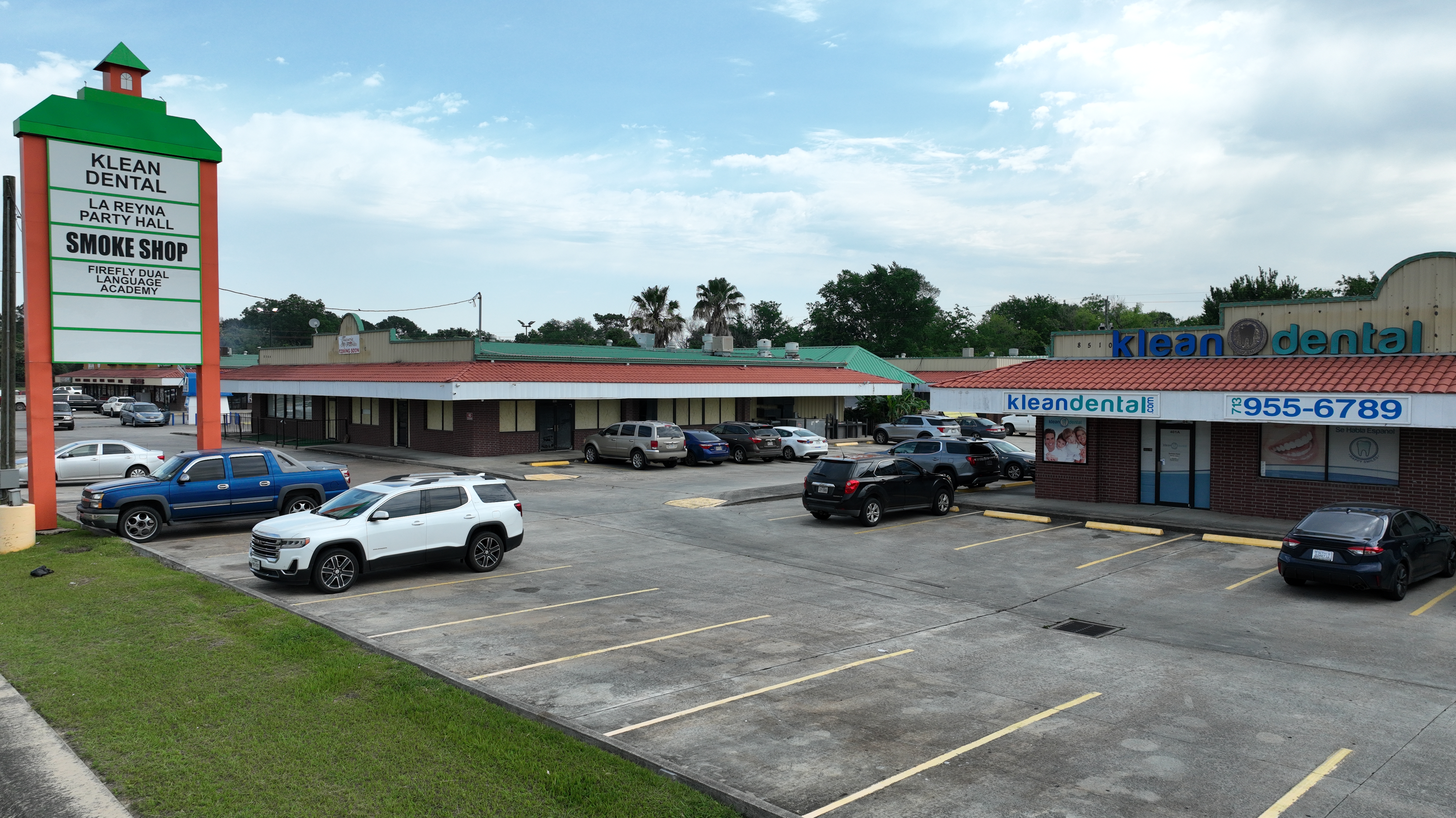 8500-8510 Almeda Genoa Rd