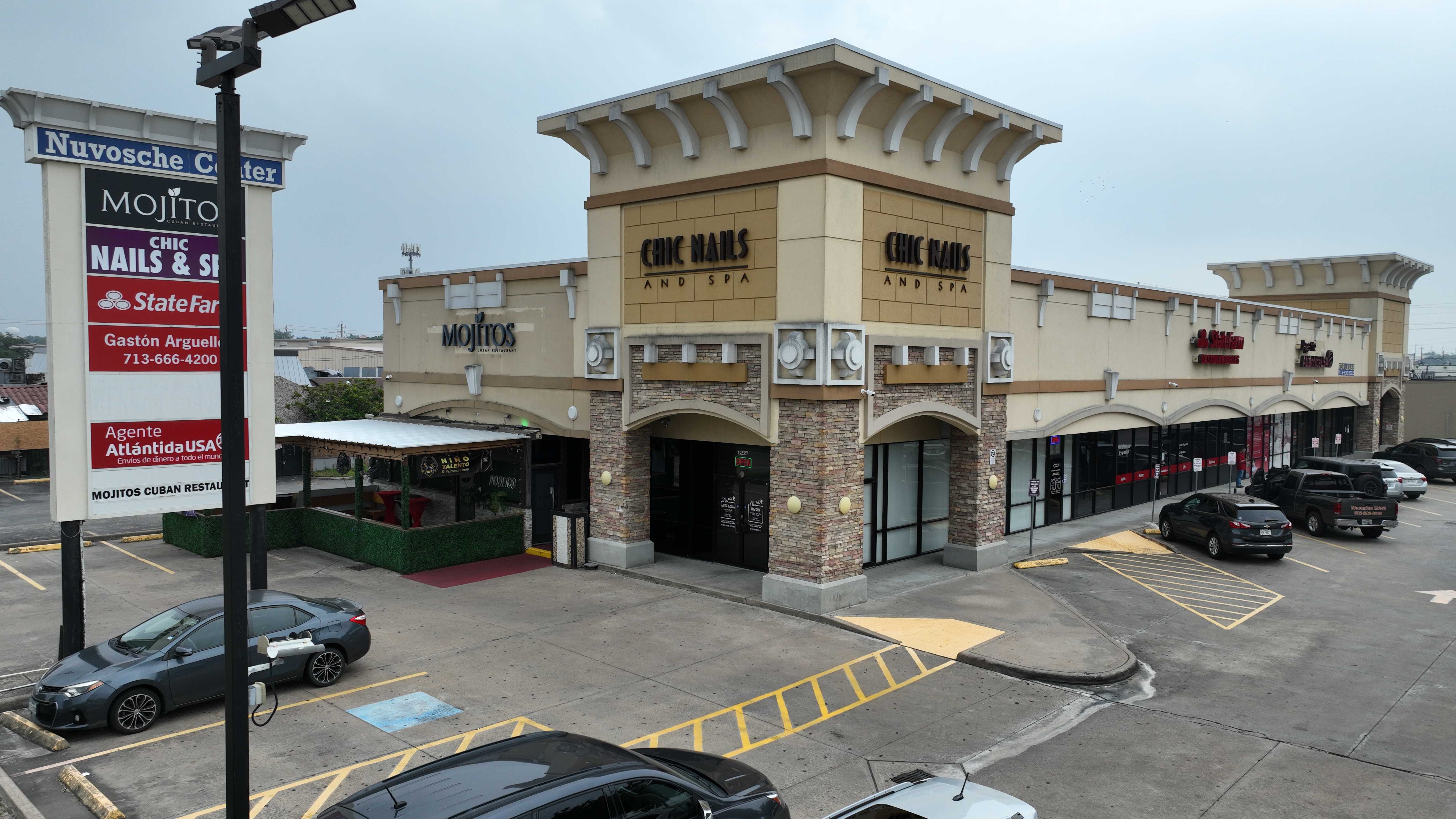 5945 Bellaire Blvd