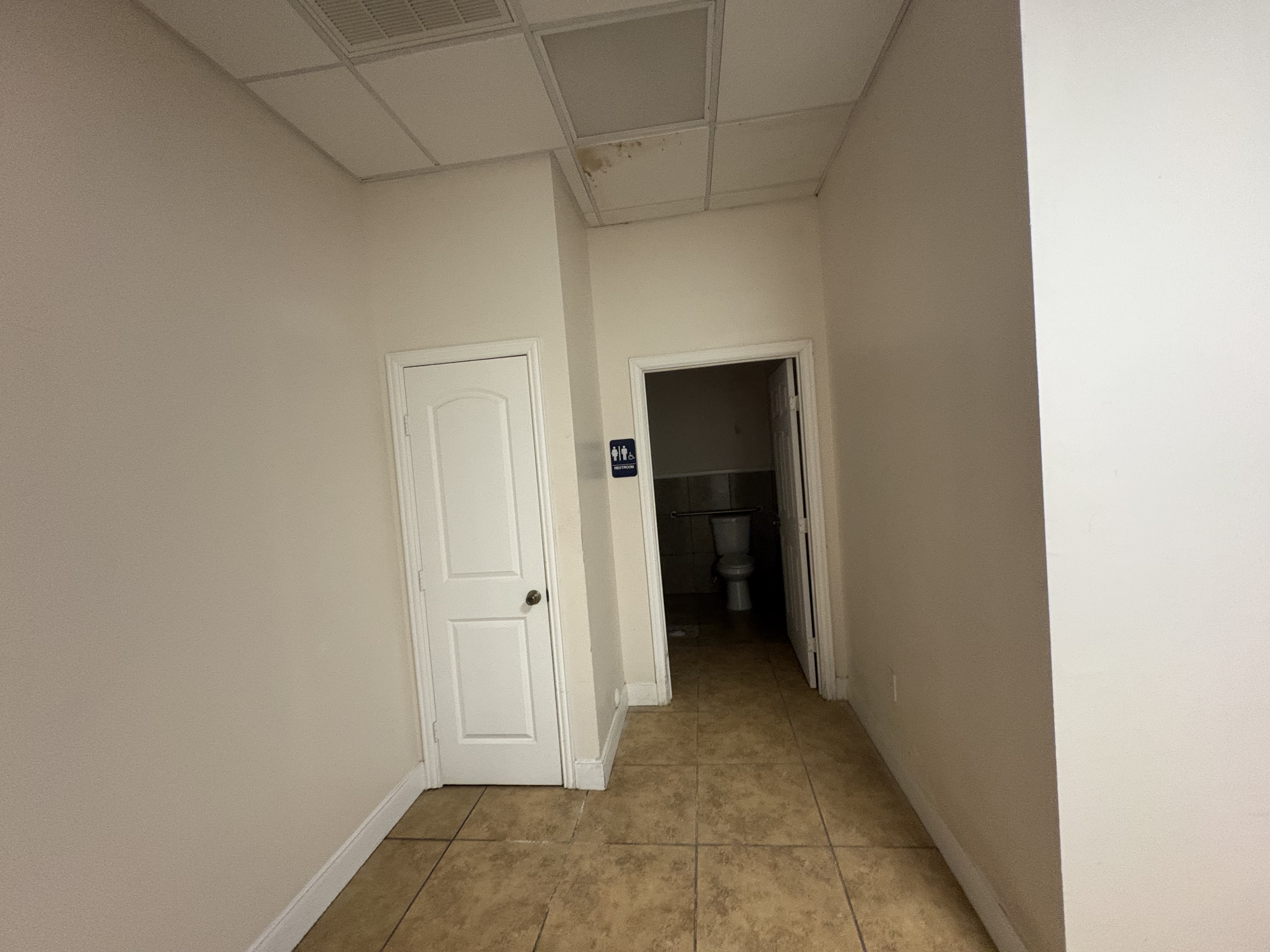 5945 Bellaire Blvd, Ste D